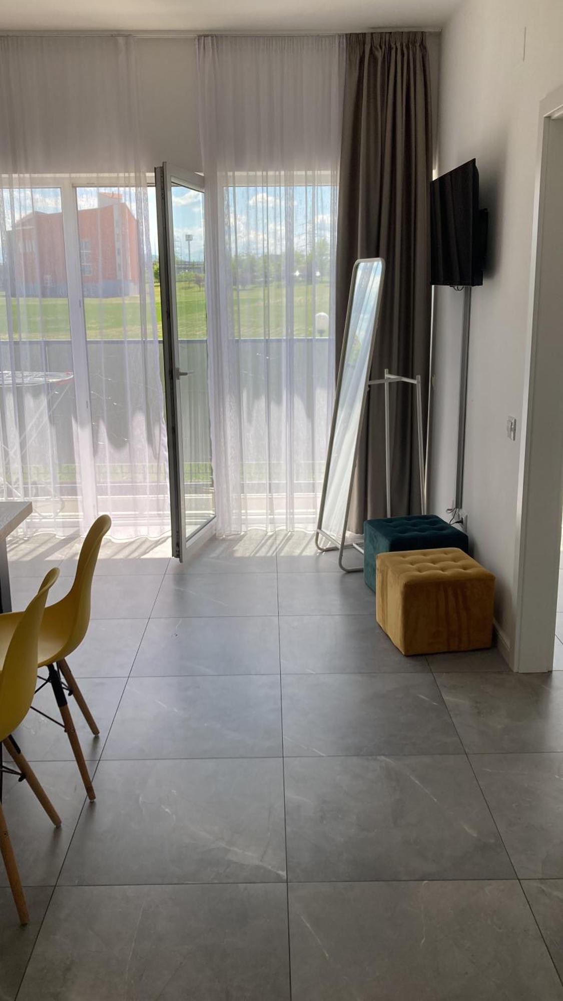 Apartmán Smart Apartament Oradea Exteriér fotografie